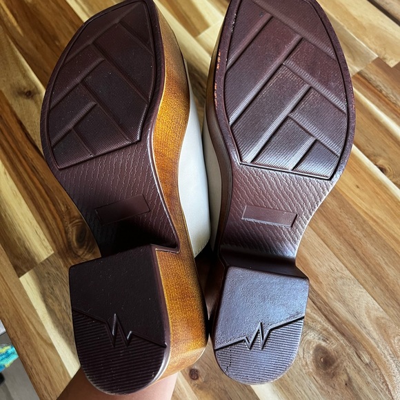 House of Harlow 1960 Griffin Ivory Playforms Size 9 - Picture 5 of 5